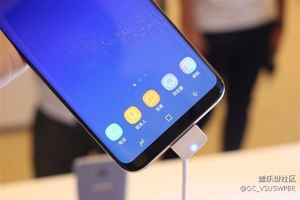 三星Note 8国行现身:6.4寸全面屏更惊艳! 三星Note 8国行现身:6.4寸全面屏更惊艳!