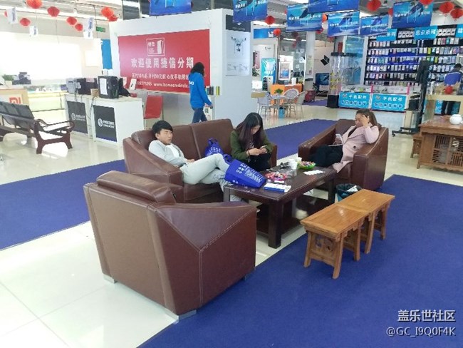 云南昭通机皇三星S8陪你度过生活点滴