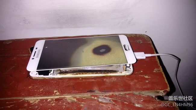 三星c5手机6月1日爆炸，退款完成此帖停更