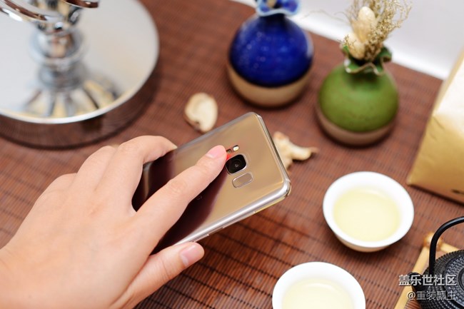 黑科技爆棚，三星S8把人机交互做到极致！