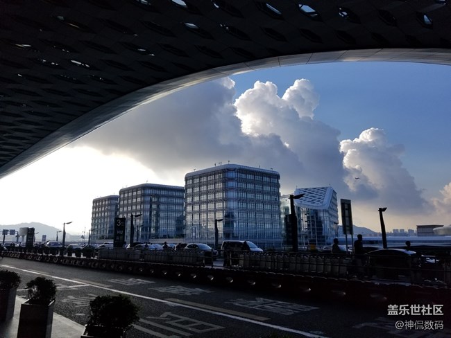 说他是安卓机皇没人有意见吧:国行 三星 Galaxy S8上手体验 说他是安卓机皇没人有意见吧:国行 三星 Galaxy S8上手体验