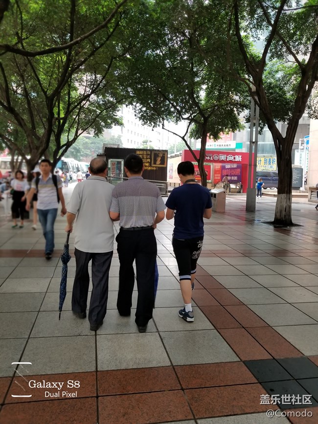 过去的将再回不来、爱你不善言辞的父亲吧 .....