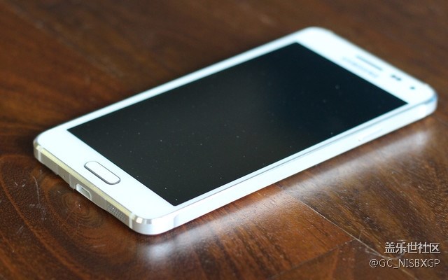 Galaxy S8 在三星手机设计上的承前，以及启后