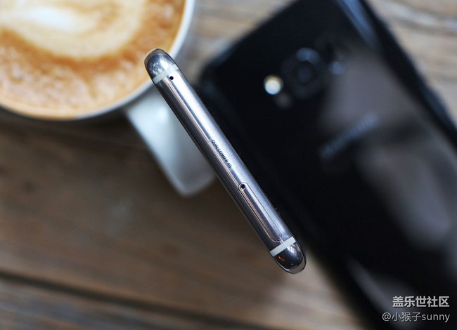 S8/S8+ 评测：或许，这就是「未来手机」该有的样子