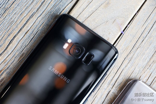 S8/S8+ 评测：或许，这就是「未来手机」该有的样子