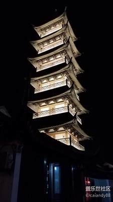 老街夜色