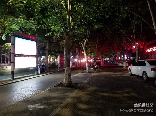 发送照片祝社区生日快乐