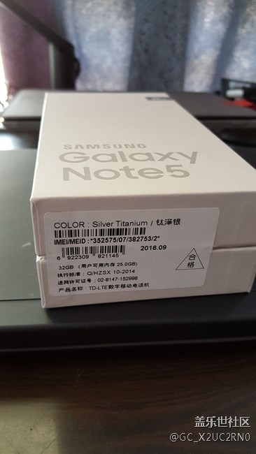 哈哈哈，买了台全新的钛泽银行货note5，不过出了一个怪问题