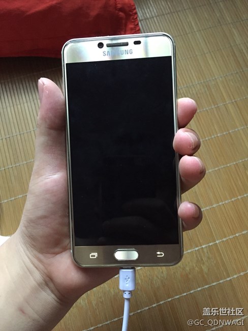 我的三星c5000黑屏怎么恢复 - 盖乐世社区 - 三