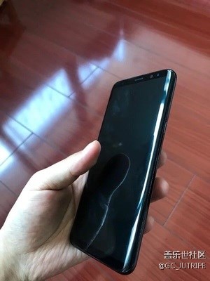需要这种贴膜的兄弟们留个QQ用了我的膜绝对让你强的一批！