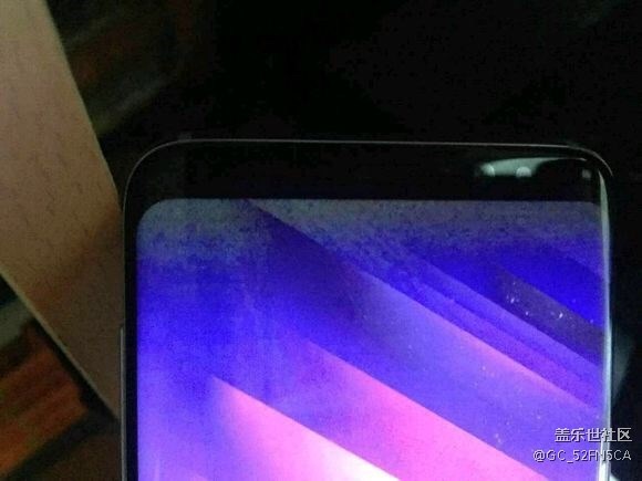 三星s8+自带壁纸显示异常