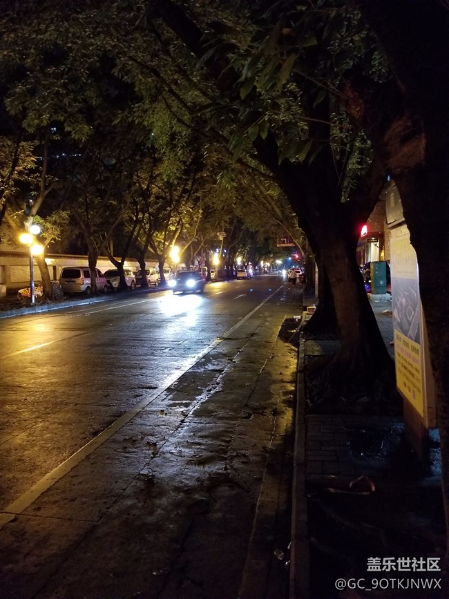 为什么我s8拍摄夜景那么多噪点呀