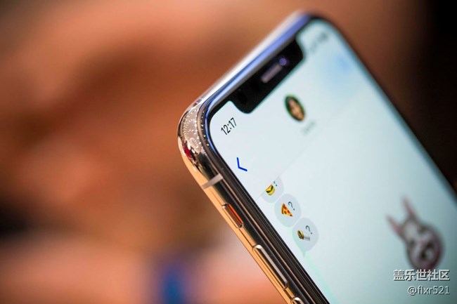 同是OLED，iPhone X与三星Note8的屏幕大有不同