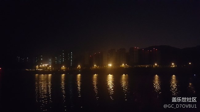 三星NOTE5的相机还是不错的