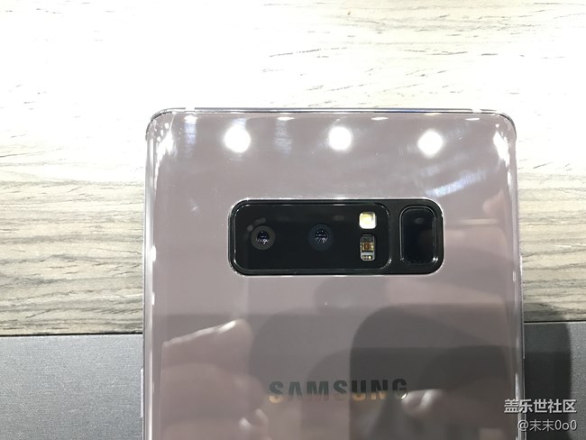 三星盖乐世Note8银色(紫色?粉色?)细节赏析图 三星盖乐世Note8银色(紫色?粉色?)细节赏析图