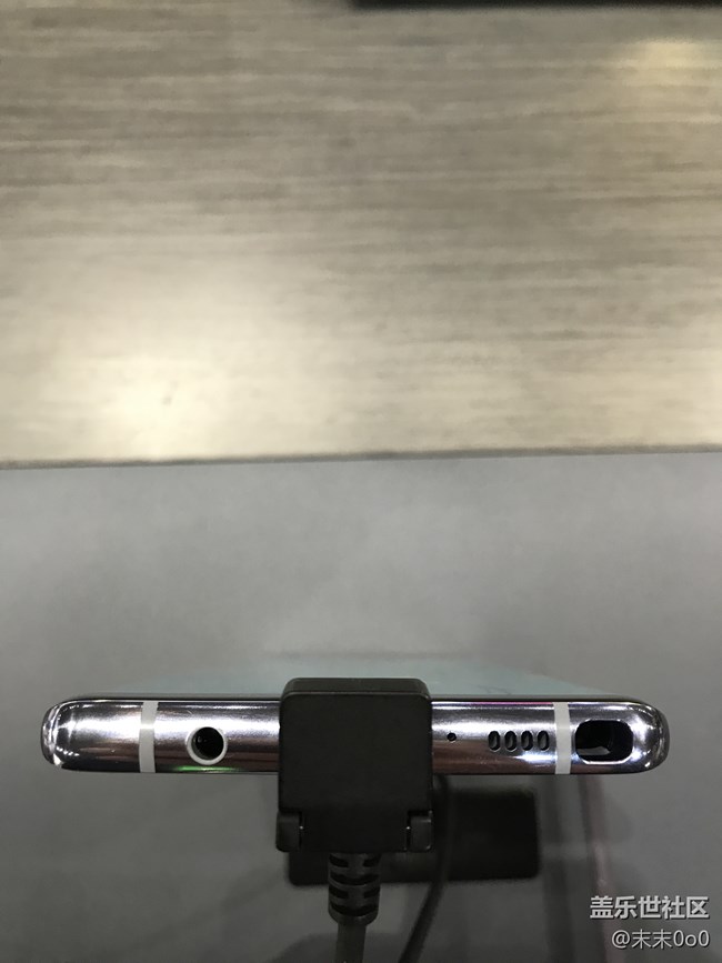 三星盖乐世Note8银色(紫色?粉色?)细节赏析图 三星盖乐世Note8银色(紫色?粉色?)细节赏析图