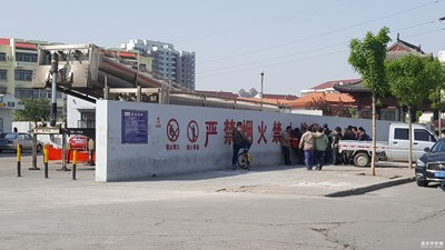 生命可能只有一墙之隔