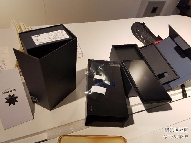 note8掉漆，换新机了！