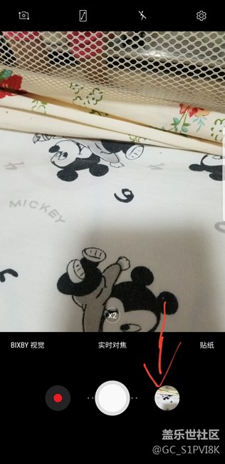 求助！拍照后点击下面的预览图片，打开后不是刚拍的照片！
