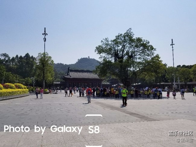 刚才发现S8曲面侧屏里面有指南针