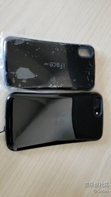 就是这么专一，用了5年的手机壳
