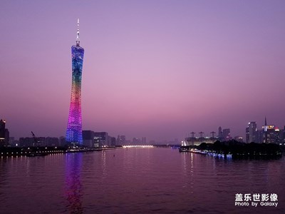 【拍，才知道】用手机拍夜景 做好这几点离大片也就不远了