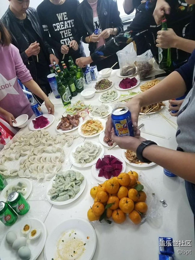 新疆分公司库尔勒小区奔跑团--好吃不过饺子，温暖不过团队