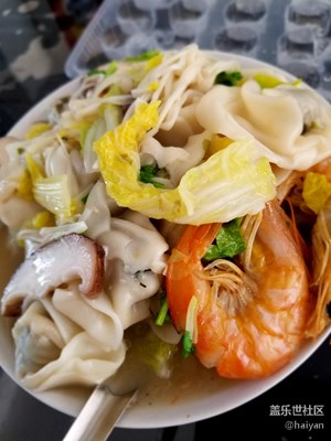 《一日三餐》+ 馄饨，鸡腿饭