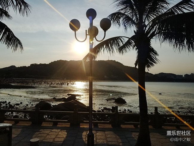 安卓最强旗舰，当属S Pen和双摄像头的Galaxy S8