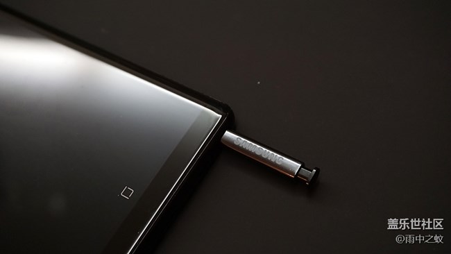 安卓最强旗舰，当属S Pen和双摄像头的Galaxy S8