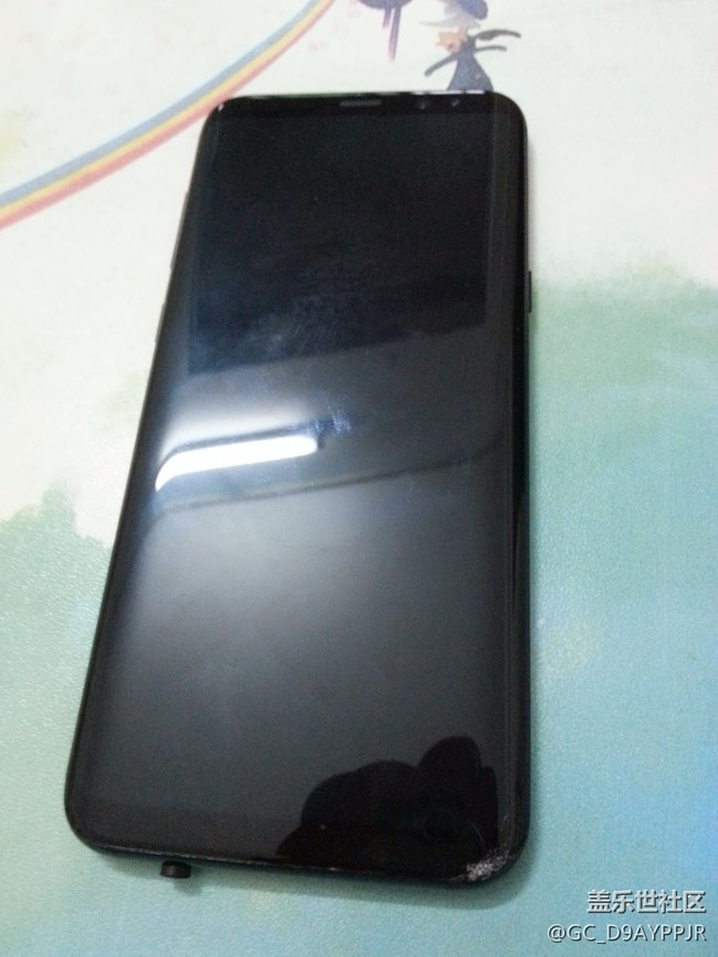 s8+有人换过外屏吗？？？换过的进来看看