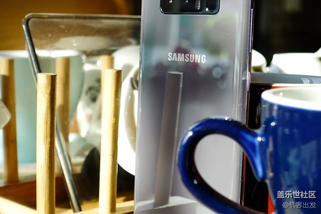 目前安卓阵营手机终极形态没有之一 三星盖乐世Note8图赏