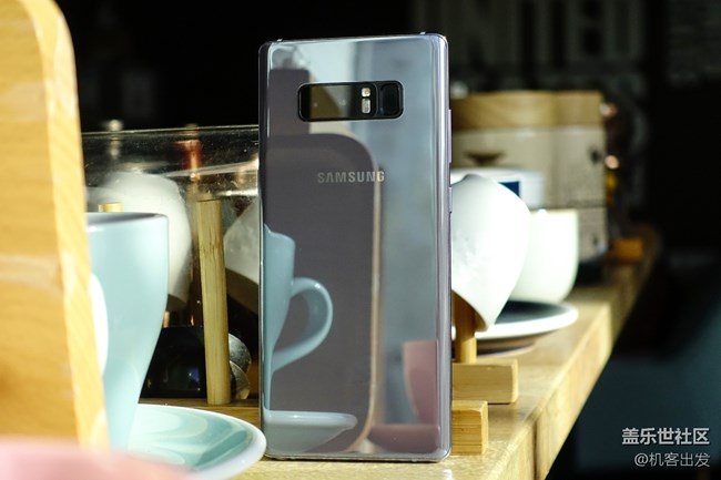 目前安卓阵营手机终极形态没有之一 三星盖乐世Note8图赏