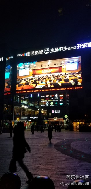 Note  8双摄镜头的实时虚化加上夜视仪就是强