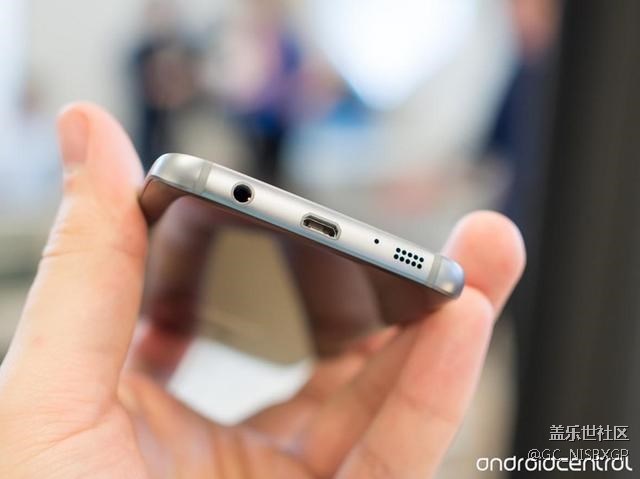 三星S7成一代跳水王：仅售1300元 除了系统烂价格没毛病