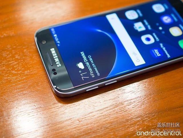 三星S7成一代跳水王：仅售1300元 除了系统烂价格没毛病