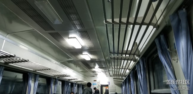 今天有在K169火车上的么