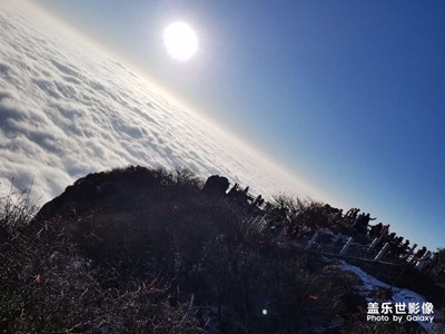 峨嵋金顶(2018.2.17初2晨)