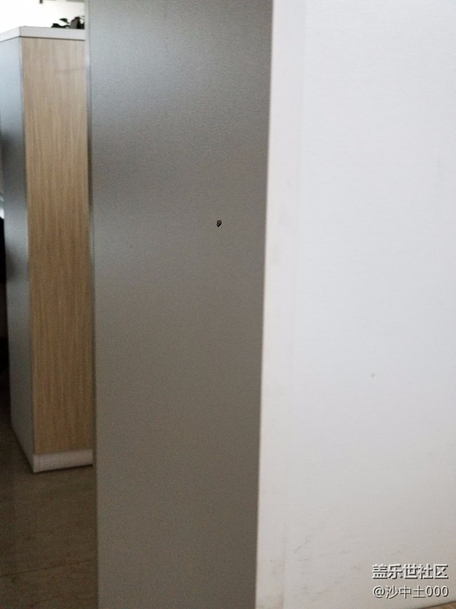 今天发现了摄像头的一个问题，请教一下各位有没有这种情况？