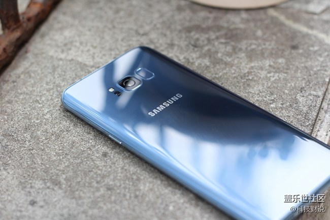 以S8+的素质现在一点也不过时，价格适中，合适入手