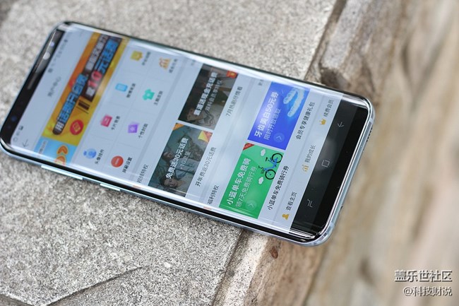 以S8+的素质现在一点也不过时，价格适中，合适入手