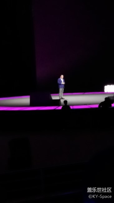 很高兴能参加发布会