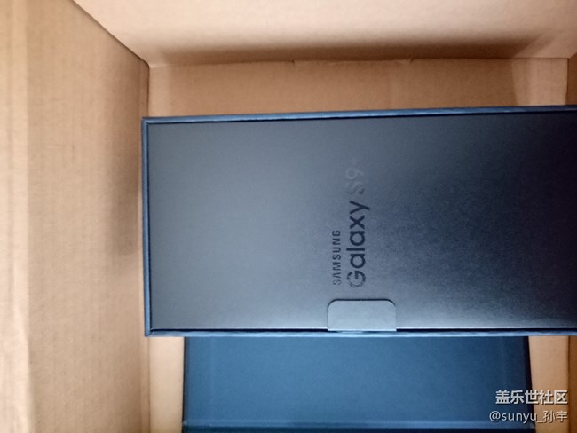 十号下午三点多到货，开机上手，附图（s9p，黑色，128G）