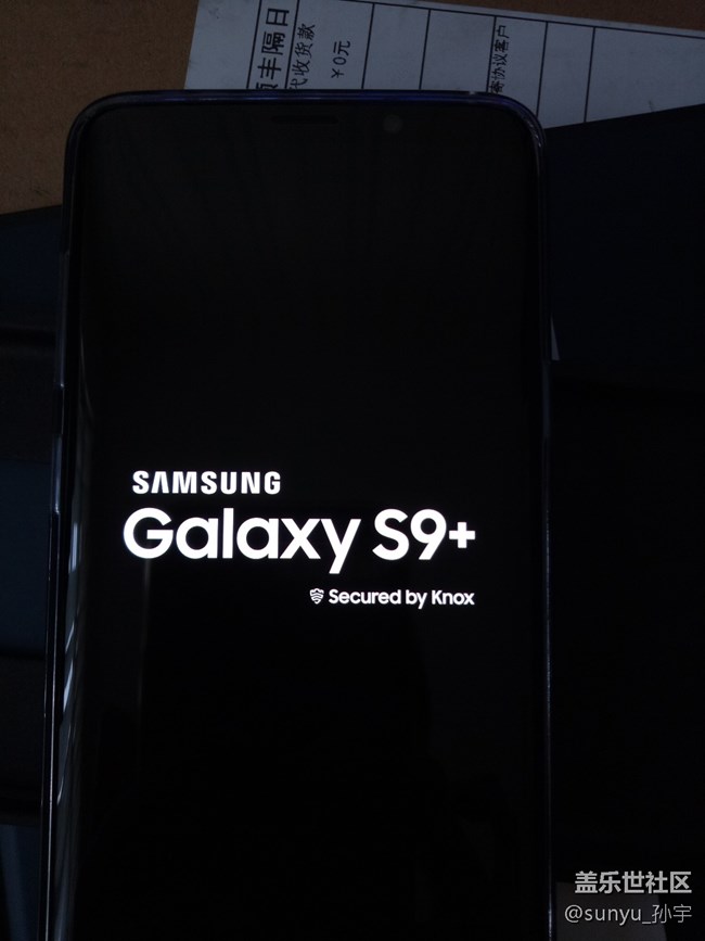 十号下午三点多到货，开机上手，附图（s9p，黑色，128G）