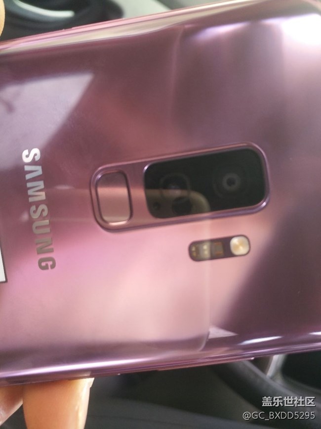 三星盖乐世s9+,频繁出现后置摄像头无法使用