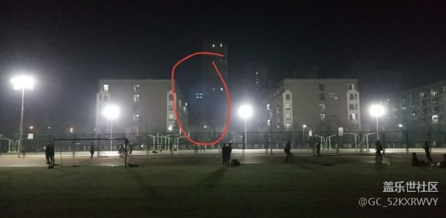 大家帮忙看一下，S8夜景拍照为什么这样?