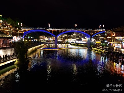 凤凰古城夜景