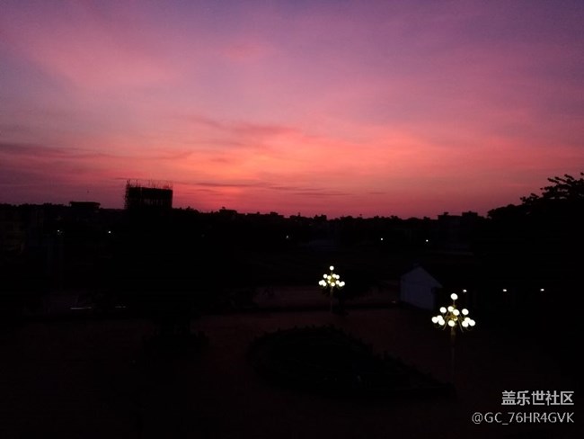 三星note8拍照杆杆的！