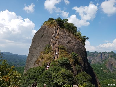 【中国最美瞬间】+丹霞崀山-骆驼峰