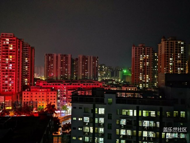 某为M10P更新了手持超级夜景，确定牛